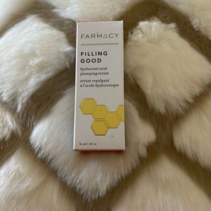 Farmacy Filling Good Hyaluronic Acid
Plumping Serum